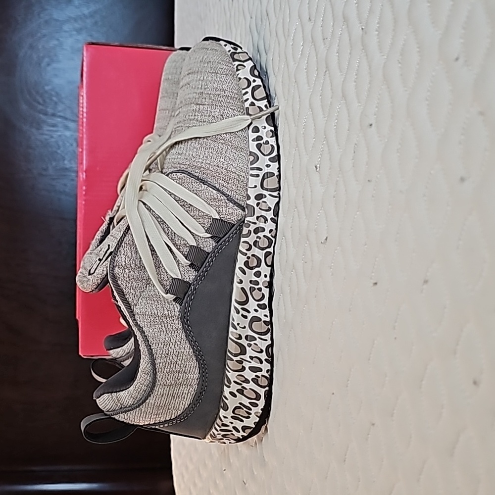 Marleylilly women's sneakers, size 8, tan, gray and leopard print